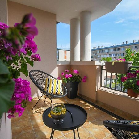 Apartment Plaza Kladovo Kültér fotó